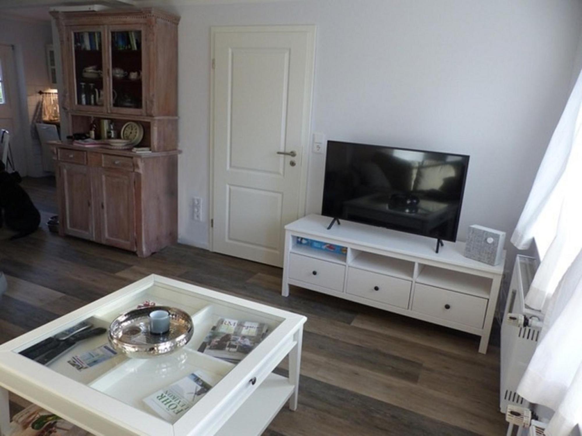 Reetkehlchen Apartment Alkersum Екстериор снимка